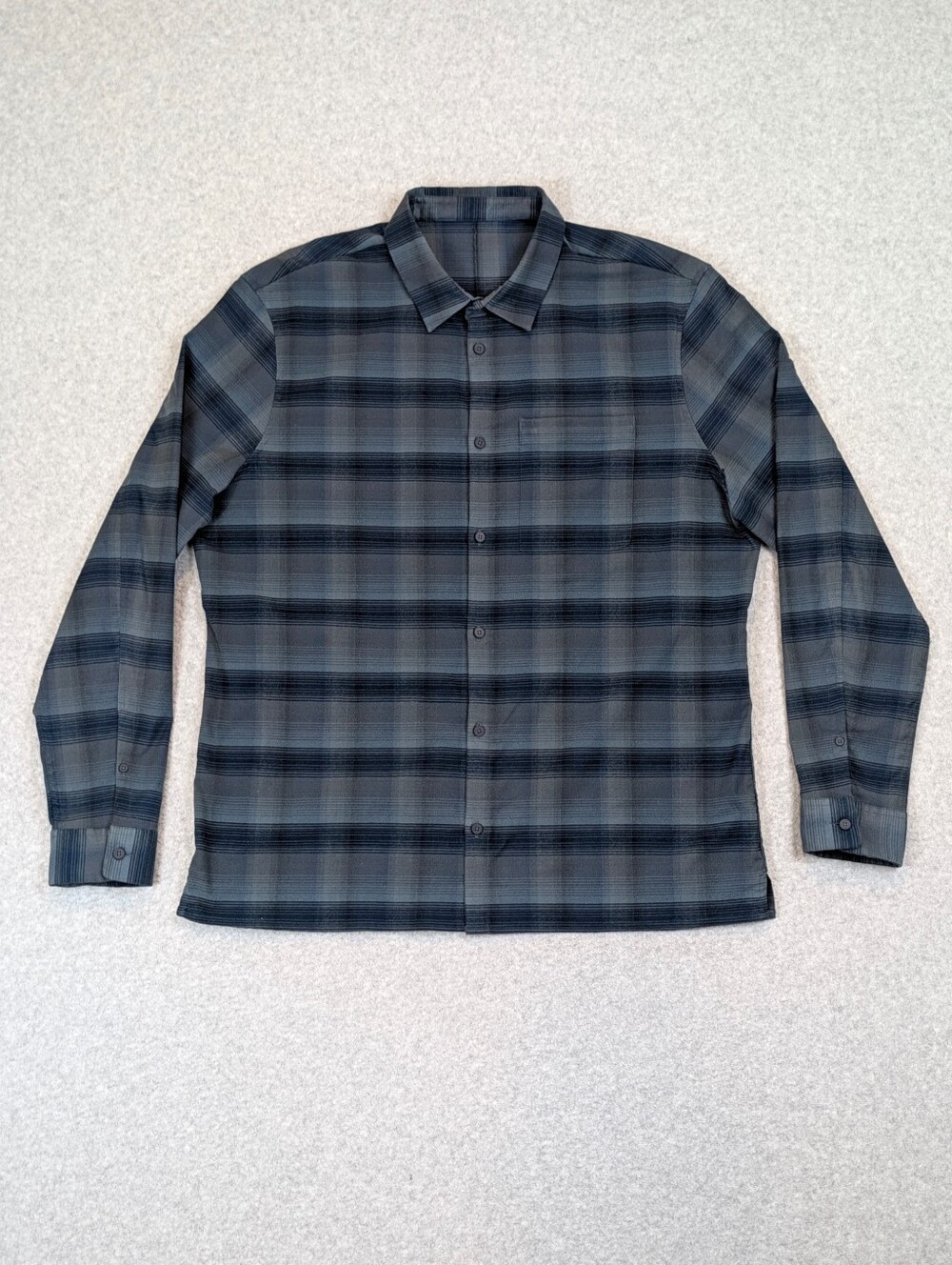 Lululemon Masons Peak Flannel Shirt Mens XXL Blue Plaid Button *FLAW*